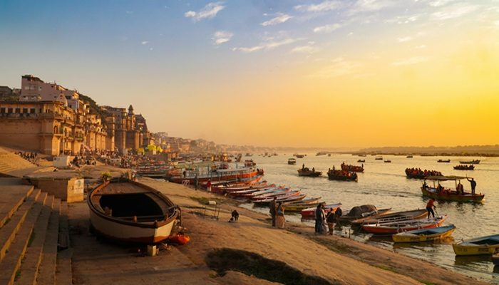 Explore Varanasi-Assi Ghat in the morning peacefully