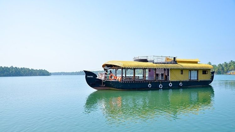 kottappuram nileshwaram walking bridge